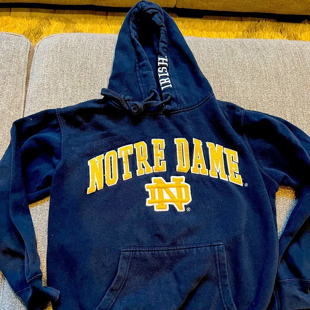 Notre Dame sweatshirt - Picture 1 of 2